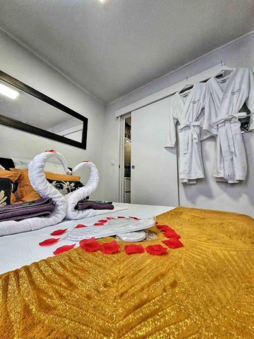 Love Room A Cannes - Appartement 25M2 Pour 2 Personnes Avec Un Jacuzzi Prive Buitenkant foto